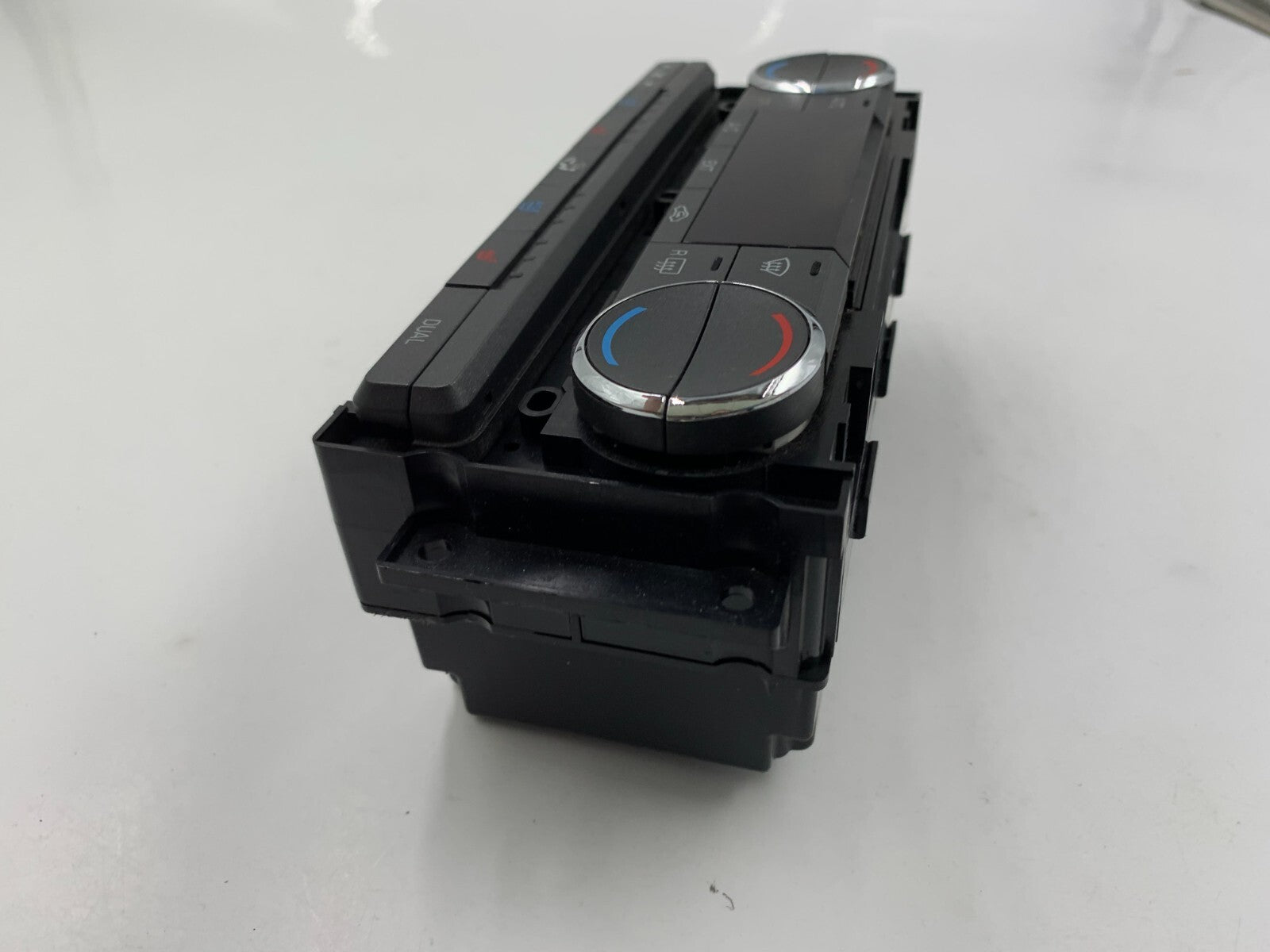 2008-2010 Lincoln MKX AC Heater Climate Control Unit OEM C03B21046