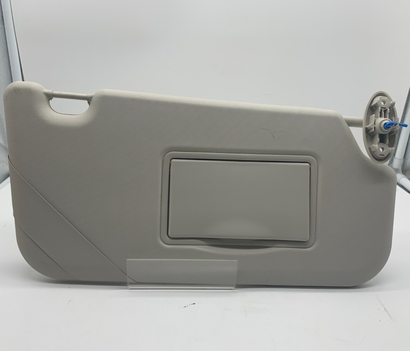 2012-2013 Ford Focus Passenger Sun Visor Gray OEM C04B49068