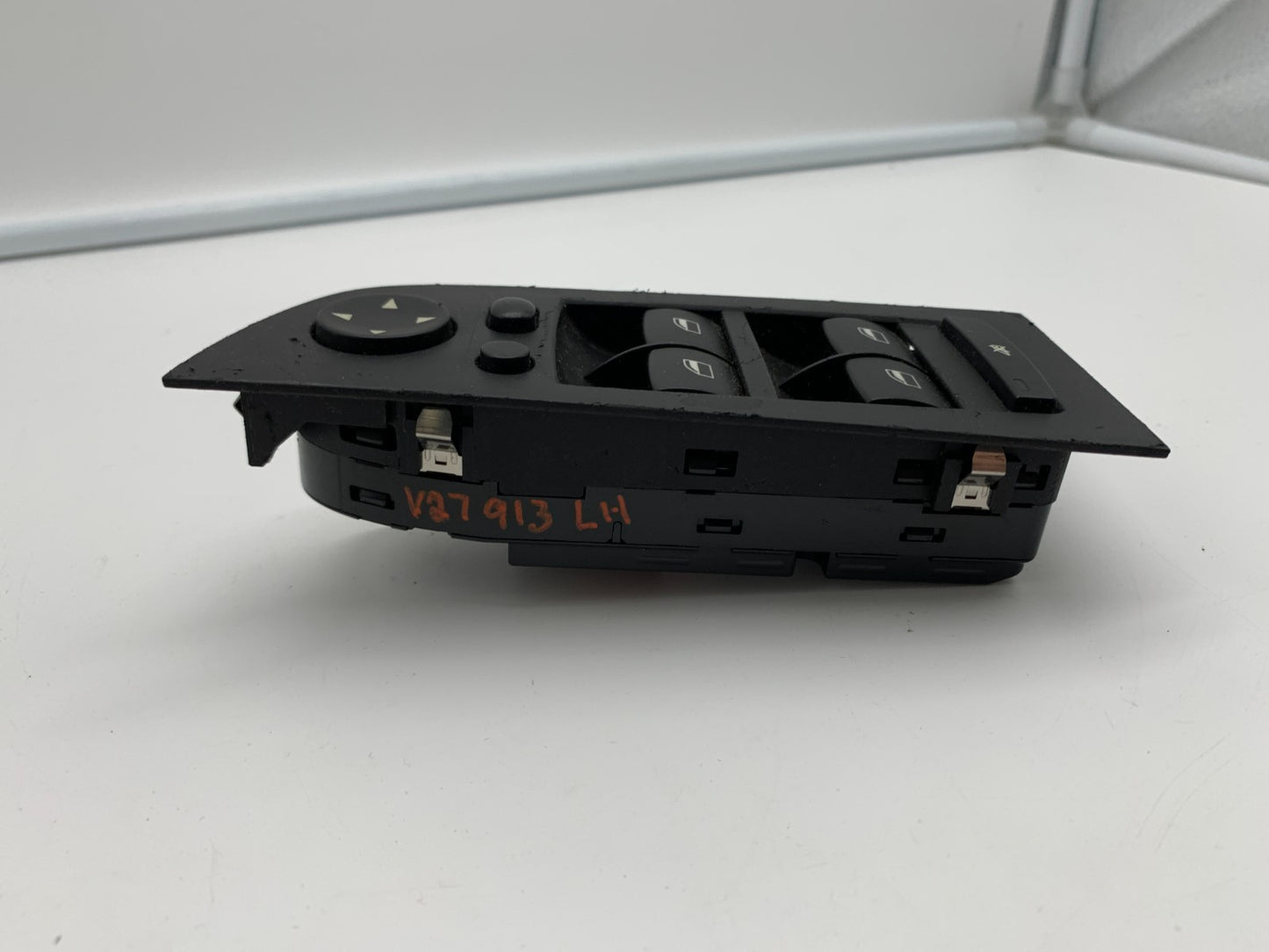 2001-2005 BMW 325i Master Power Window Switch OEM C01B28006
