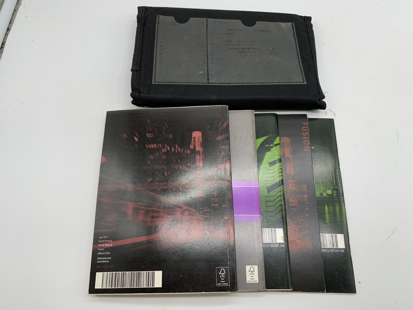 2011 Ford Fusion Owners Manual Set with Case OEM D03B68006