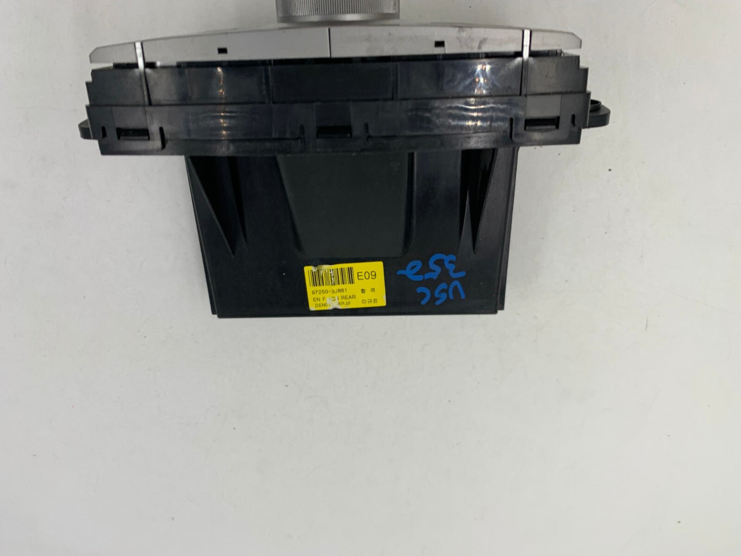 2008-2012 Hyundai Veracruz AC Heater Climate Control Unit OEM C01B43059