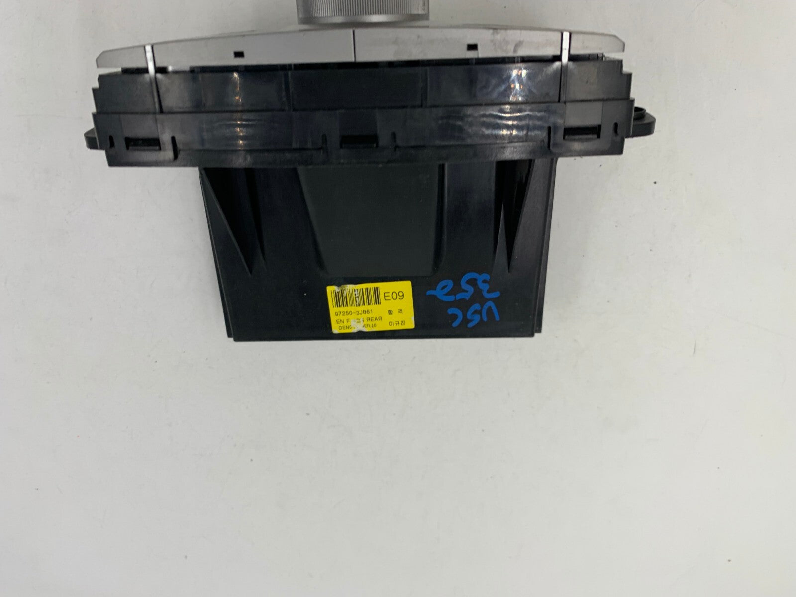 2008-2012 Hyundai Veracruz AC Heater Climate Control Unit OEM C01B43059