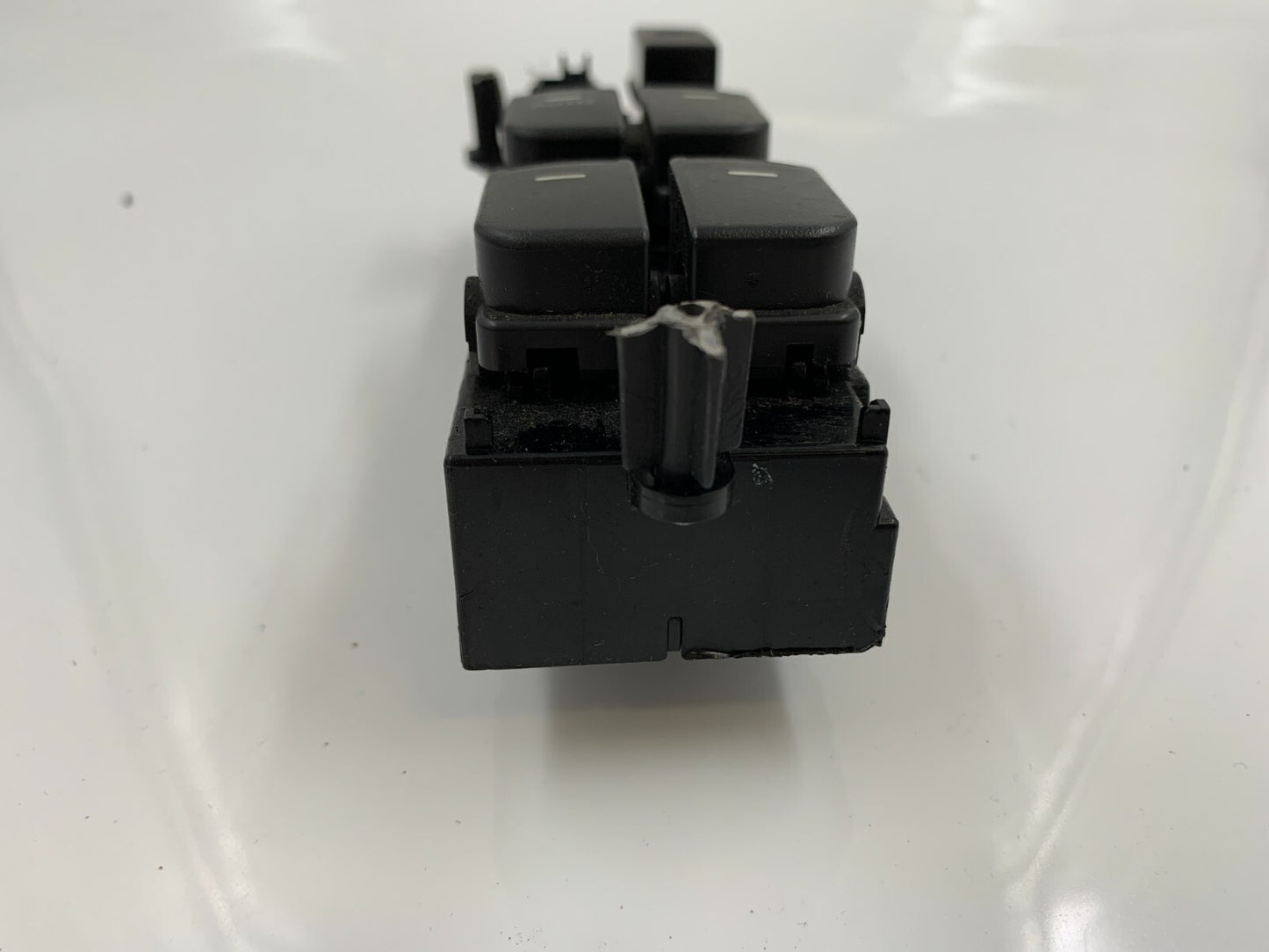 2010-2013 Kia Soul Master Power Window Switch OEM D03B33036