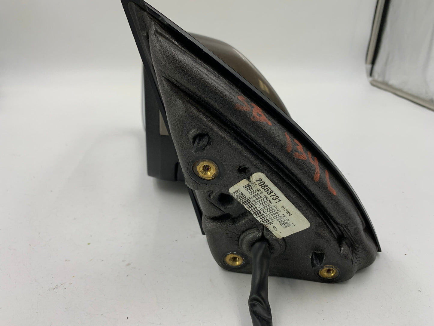 2010-2011 GMC Terrain Driver Side View Power Door Mirror Gray OEM C04B58001