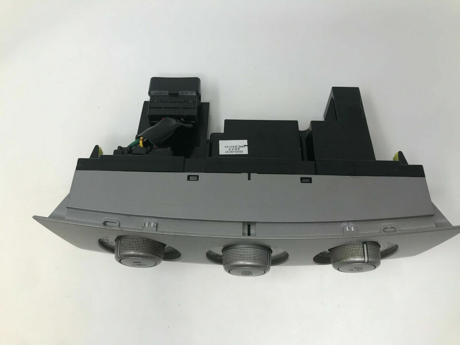 2007-2008 Toyota Solara AC Heater Climate Control Unit OEM D02B11008