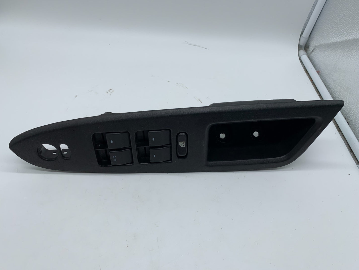 2009-2013 Chevrolet Impala Master Power Window Switch OEM B02B02002