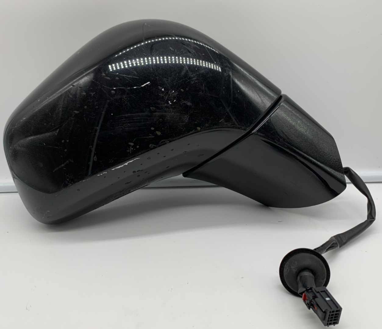 2017-2020 Chevrolet Trax Passenger Side View Power Door Mirror Black C04B63010