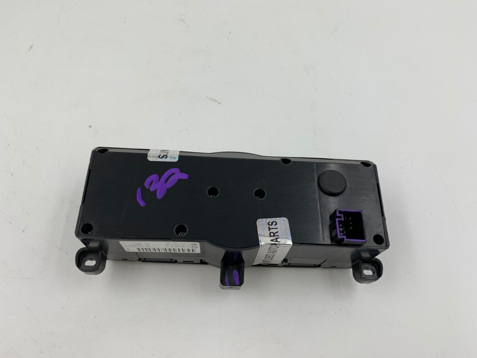2012-2013 Mercedes-Benz ML350 Rear AC Heater Climate Control Unit OEM A02B30011