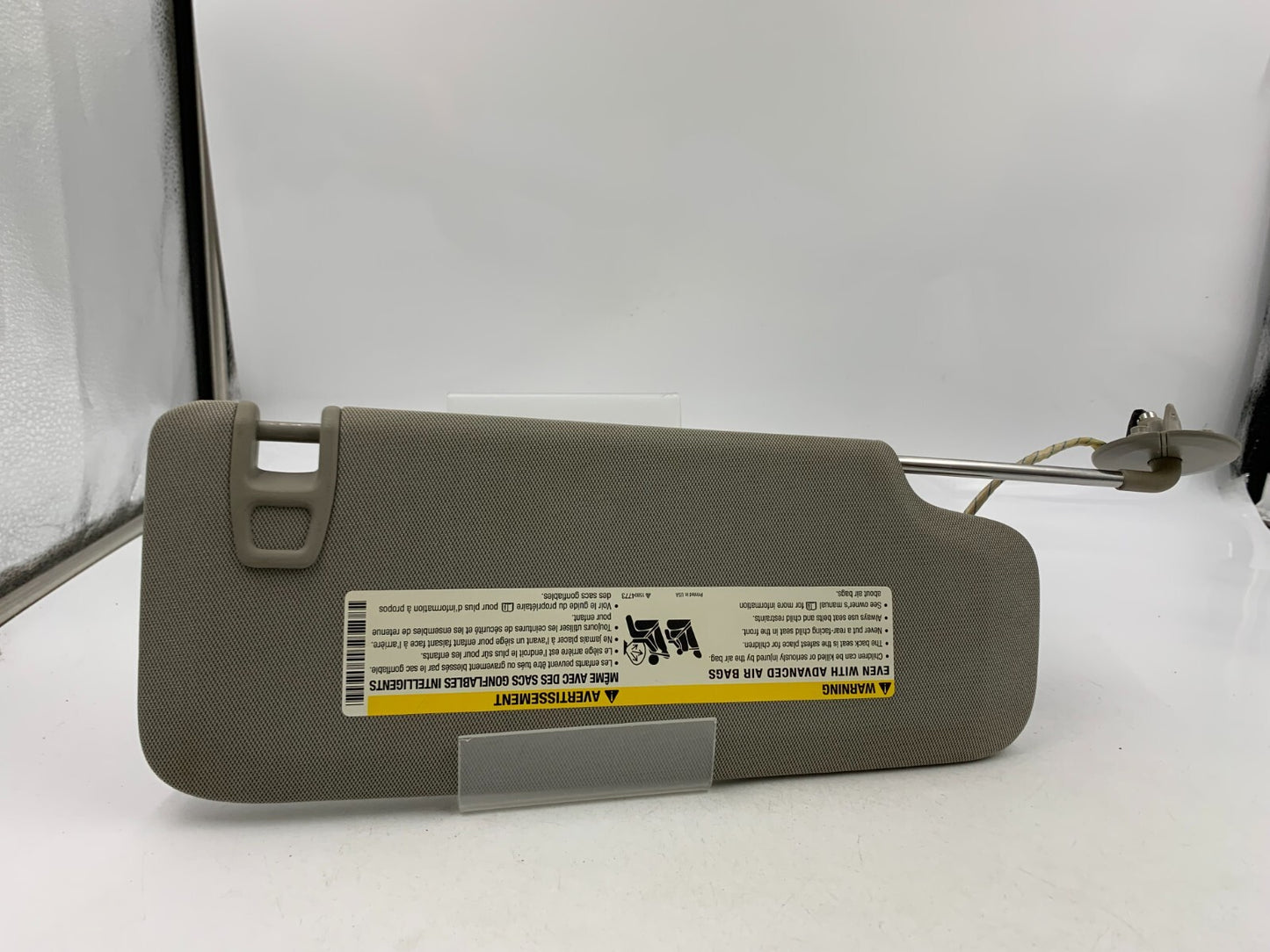 2014-2019 Cadillac ATS Driver Sun Visor Gray Illuminated OEM D02B63006