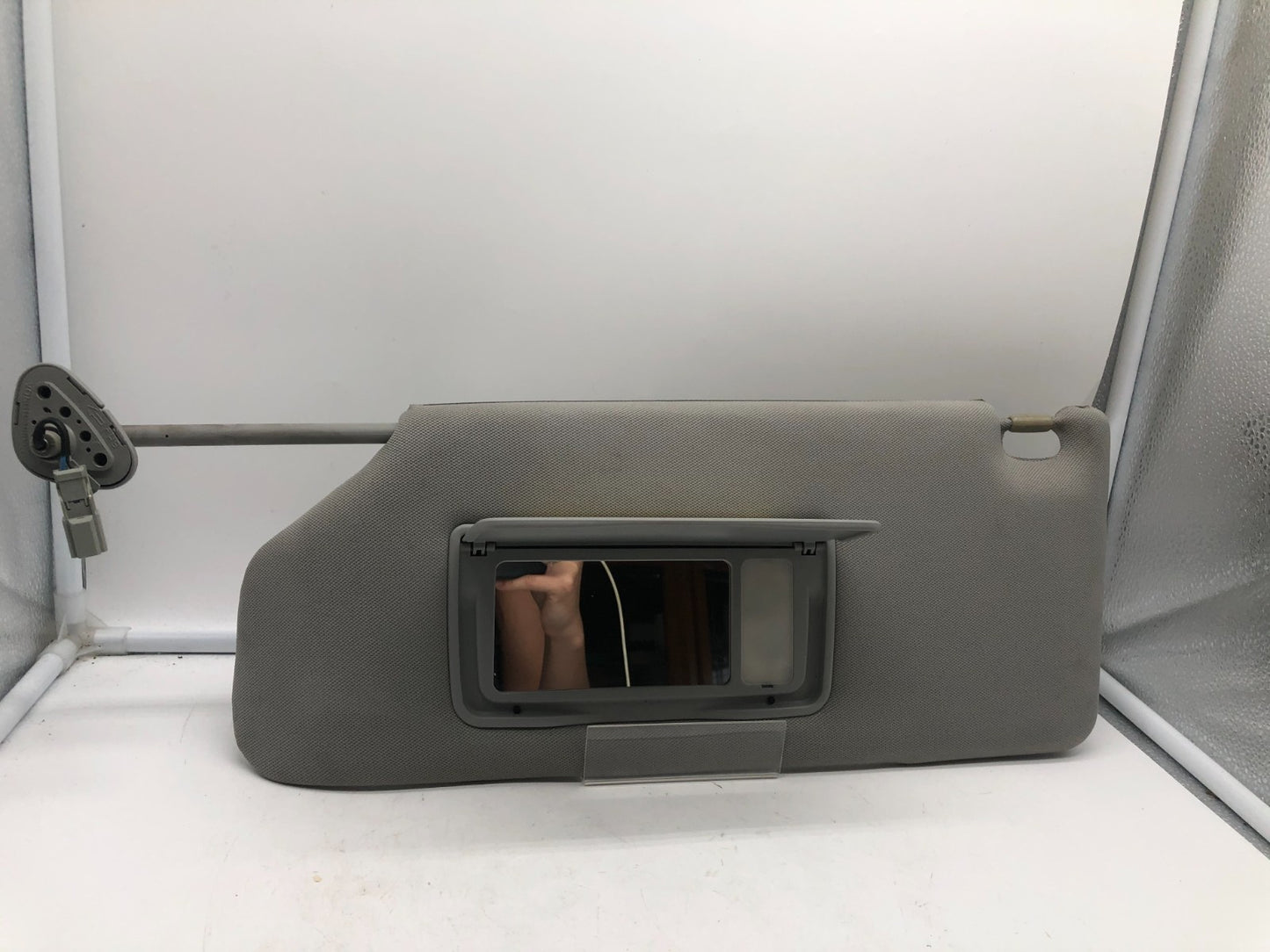 2006-2010 Honda Odyssey Driver Sun Visor Dark Gray Illuminated OEM A01B06008