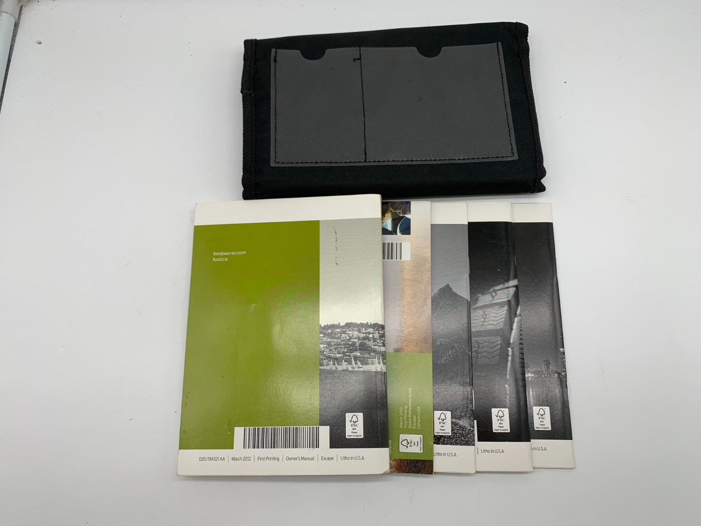 2013 Ford Escape Owners Manual Set with Case OEM C04B58016