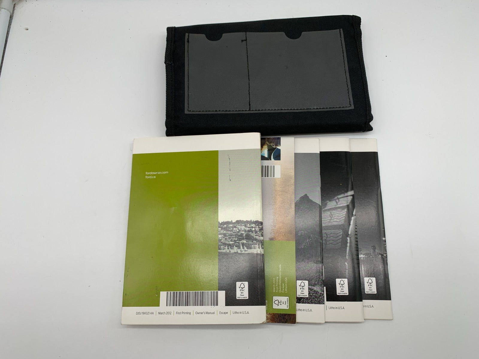 2013 Ford Escape Owners Manual Set with Case OEM C04B58016