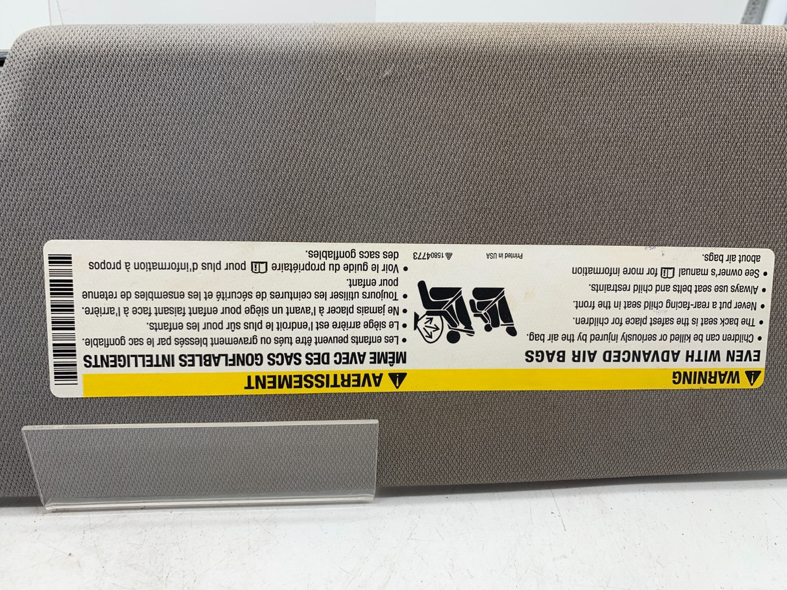 2016-2023 Chevrolet Malibu Passenger Sun Visor Gray Illuminated OEM A04B52037