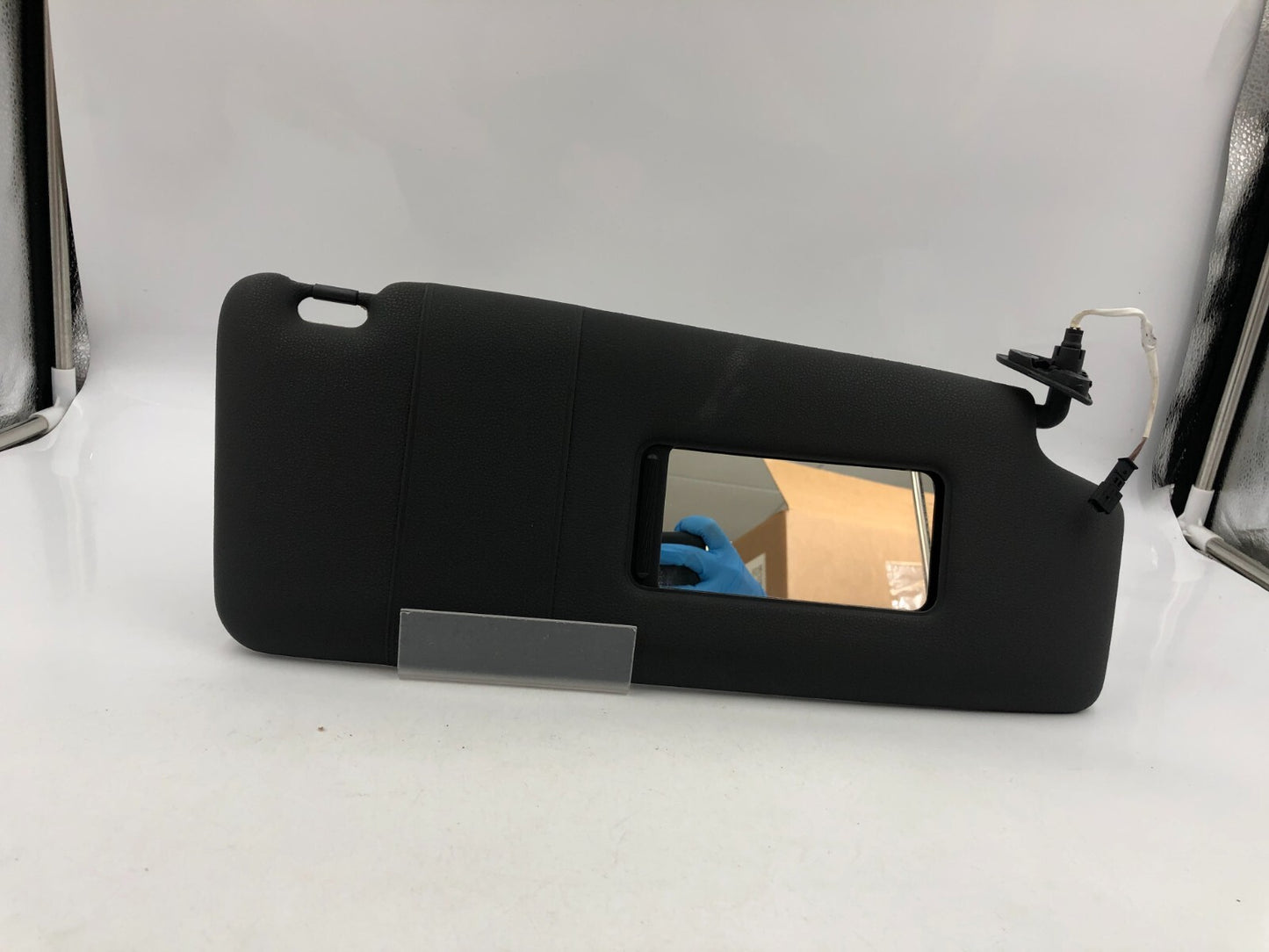 2004-2005 BMW X3 Passenger Sun Visor Charcoal Illuminated OEM B03B12053