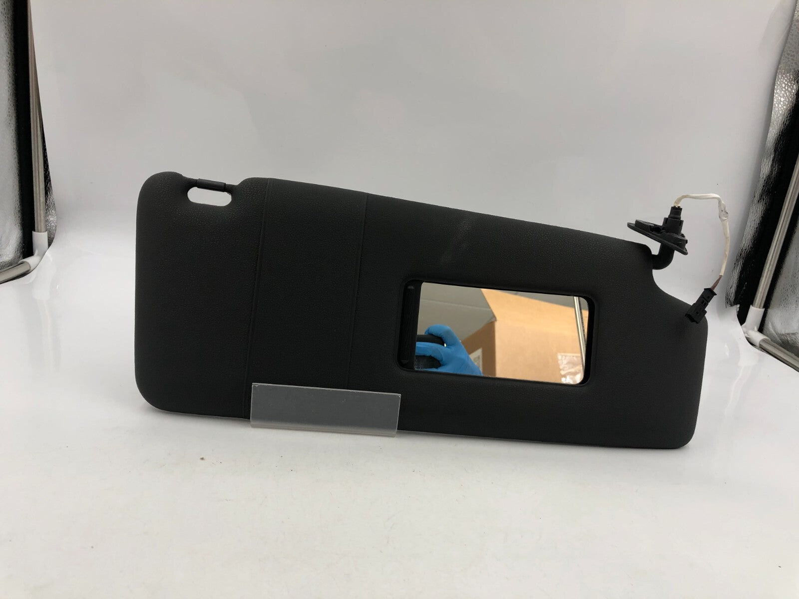 2004-2005 BMW X3 Passenger Sun Visor Charcoal Illuminated OEM B03B12053