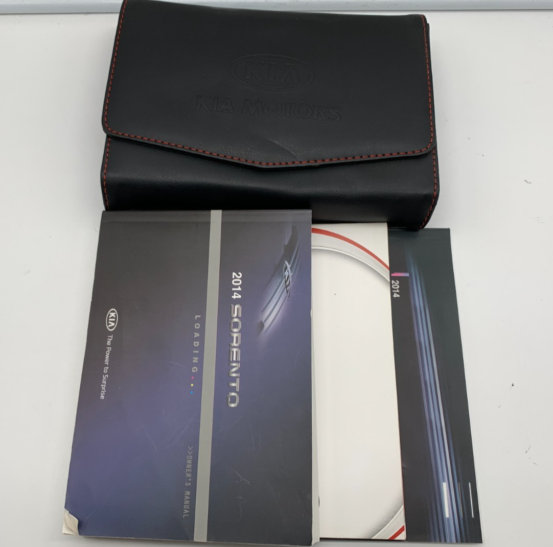 2014 Kia Sorento Owners Manual Set with Case OEM C03B70012