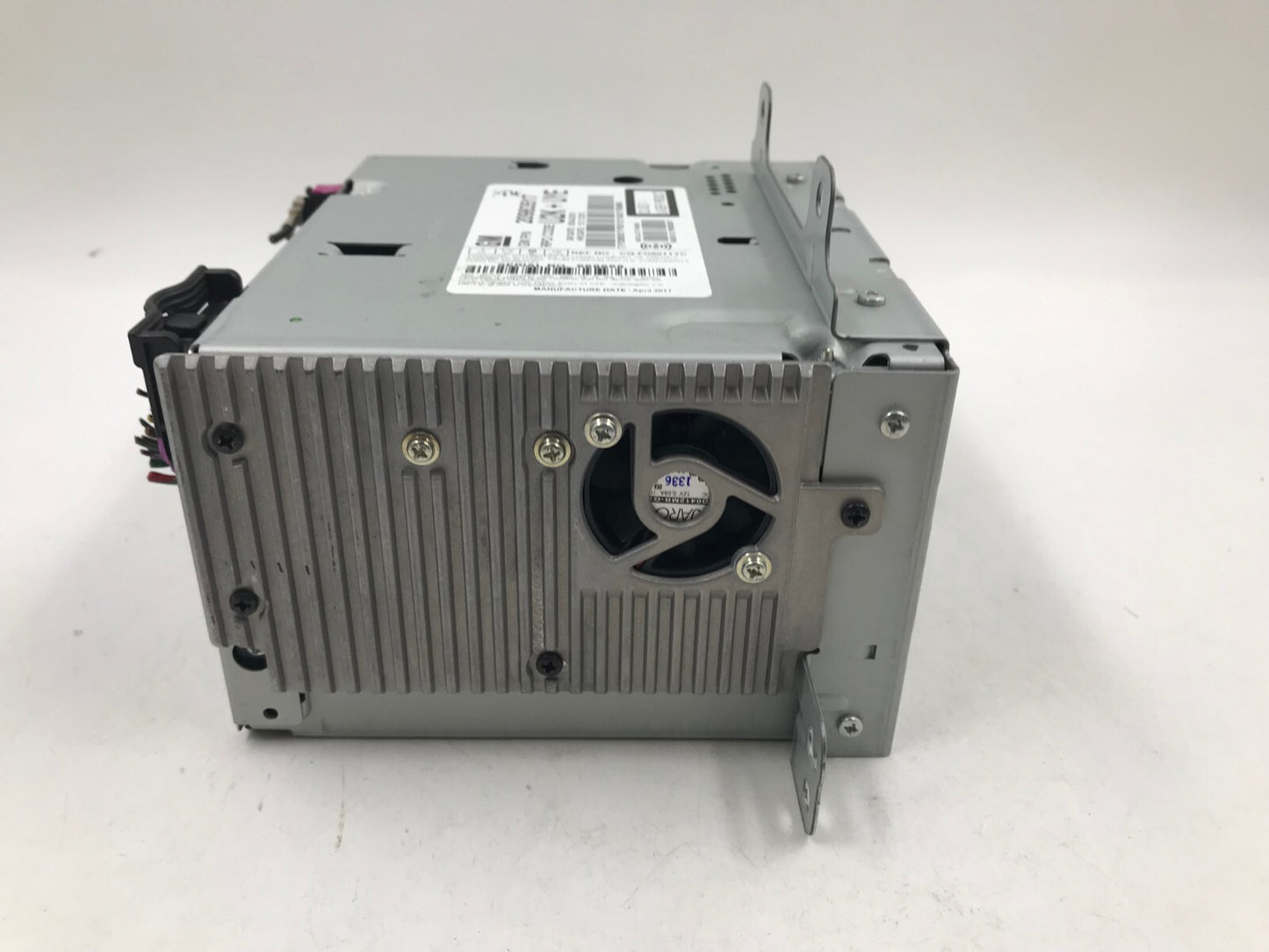 2011-2012 Chevrolet Cruze Center Console Radio AM FM CD Radio Receiver D04B30047
