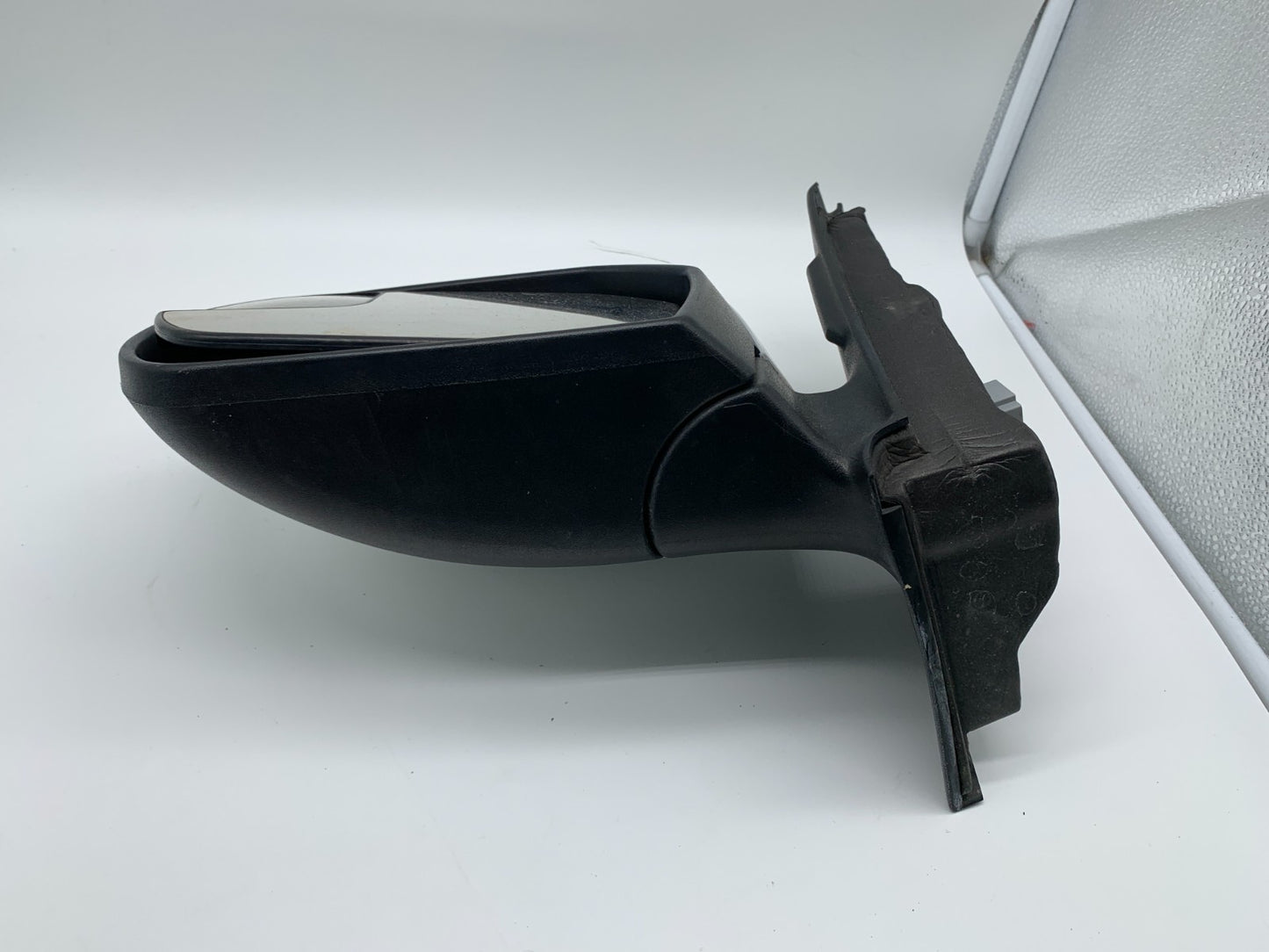 2017-2019 Ford Escape Driver Side View Power Door Mirror White OEM C04B09002