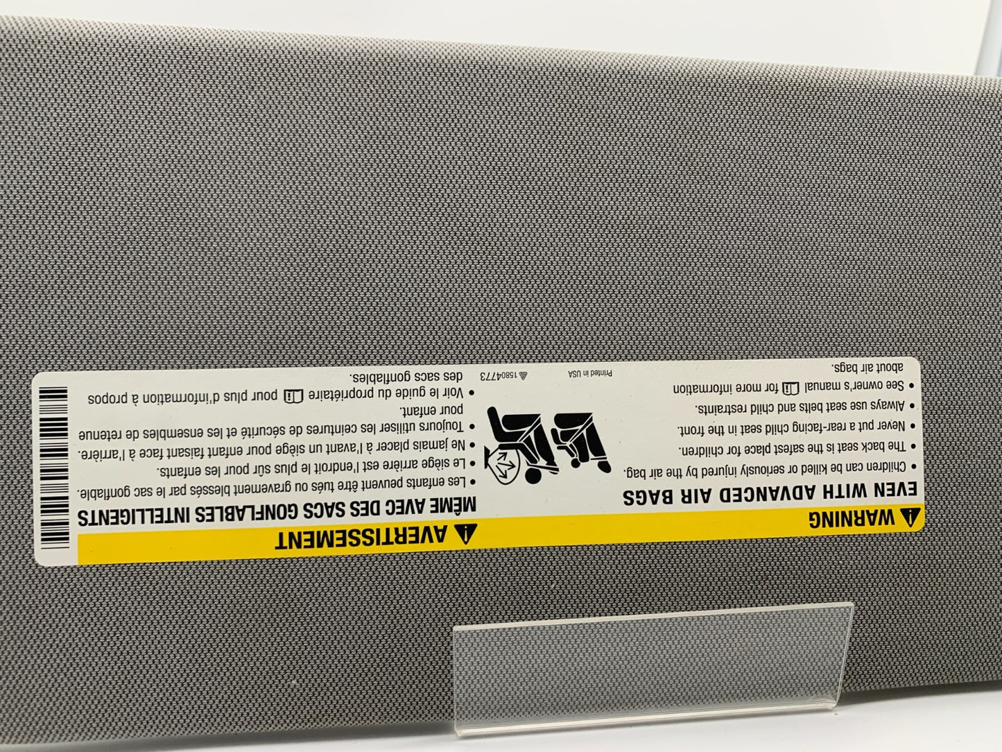 2014-2019 GMC Sierra 1500 Driver Sun Visor without Illumination Gray OEM