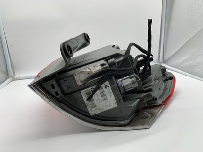 2015-2021 Jeep Grand Cherokee Driver Side Tail Light Taillight OEM B04B11045