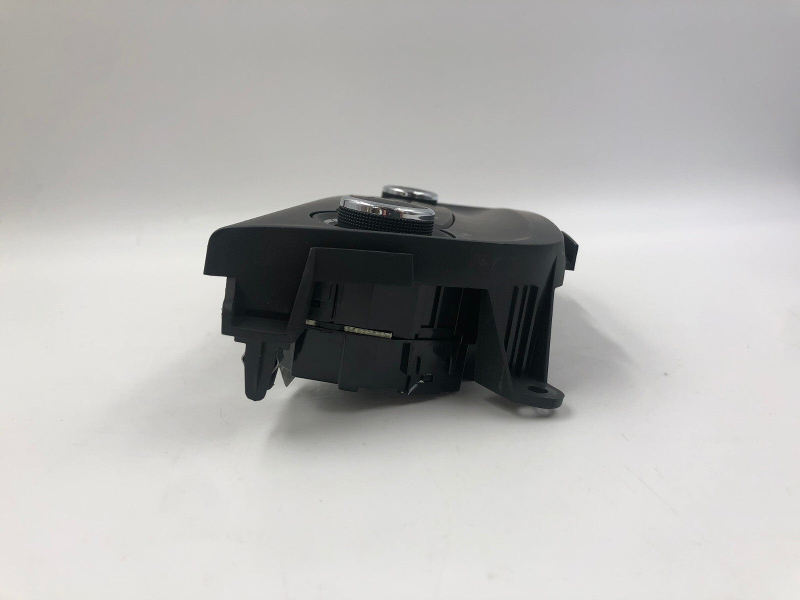 2017-2019 Nissan Sentra AC Heater Climate Control Unit OEM D04B45079