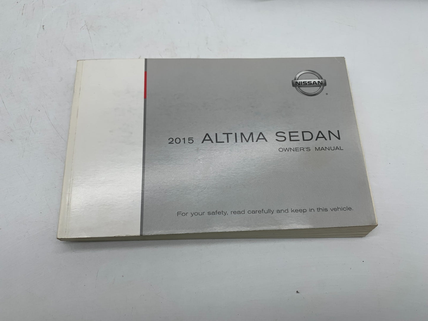 2015 Nissan Altima Sedan Owners Manual Set with Case OEM B02B24010