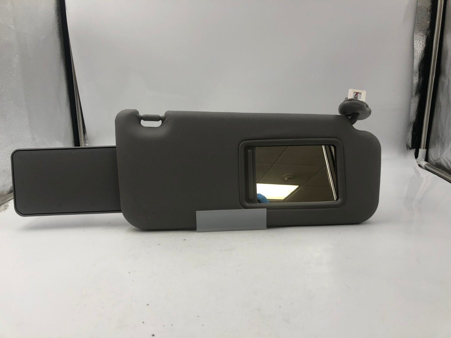 2006-2009 Toyota Rav4 Passenger Sun Visor Gray Illuminated OEM A04B28036