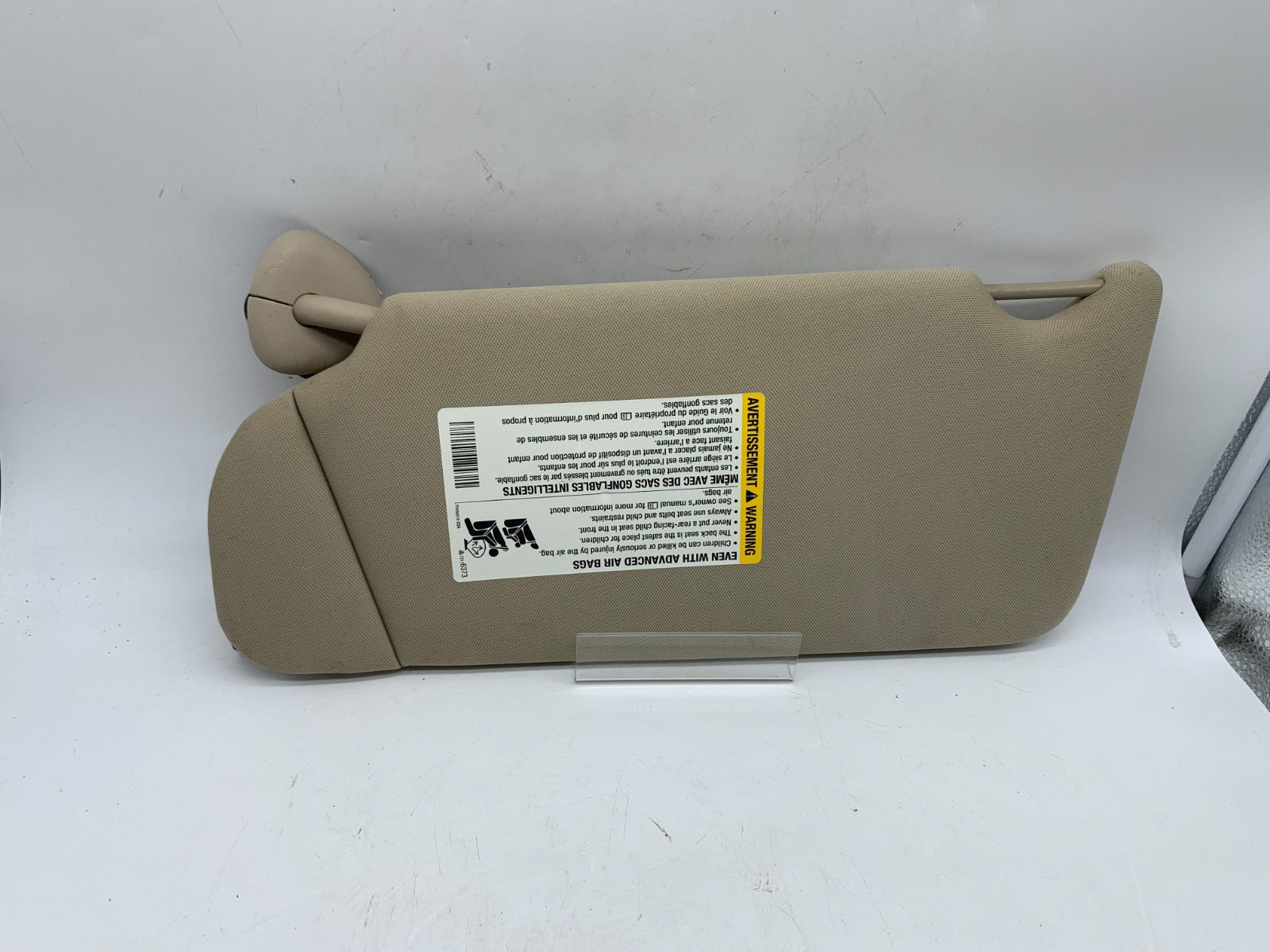 2005-2009 Buick Lacrosse Passenger Sun Visor Beige Illuminated OEM D02B43012