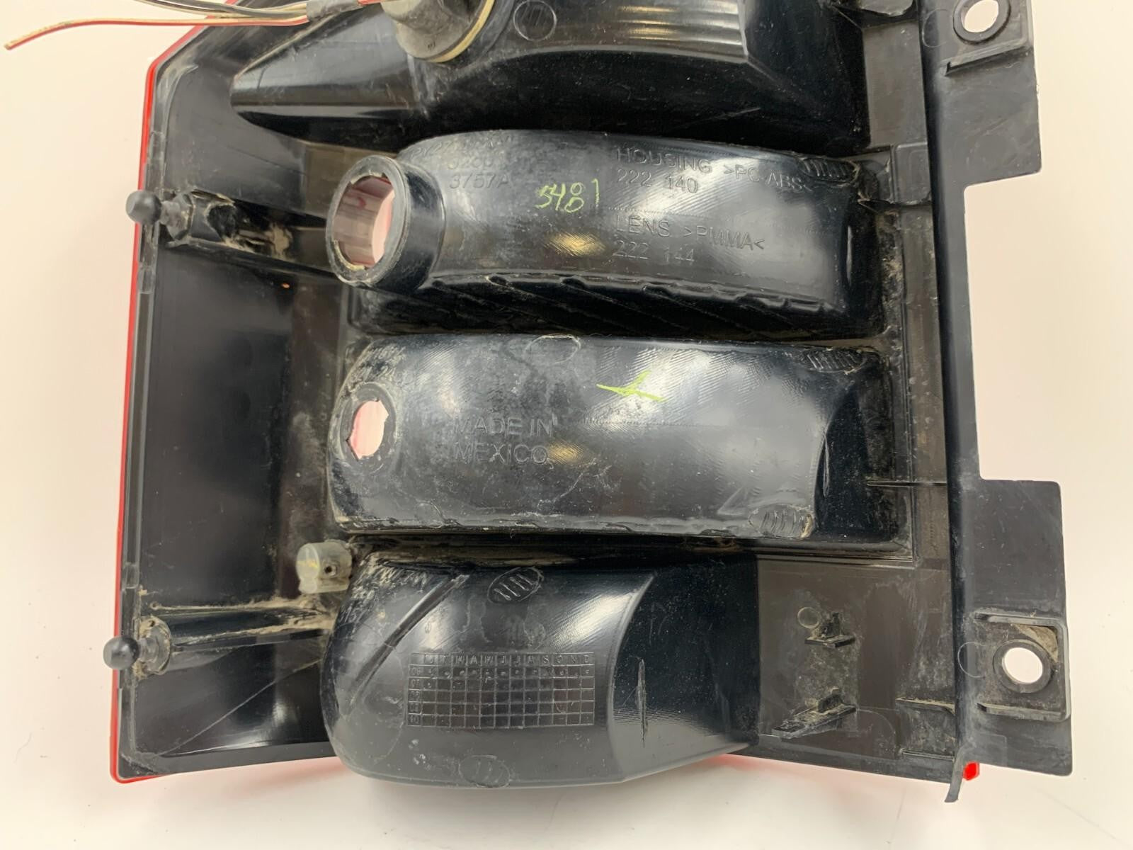 2007-2010 Jeep Compass Passenger Side Tail Light Taillight OEM C04B28046