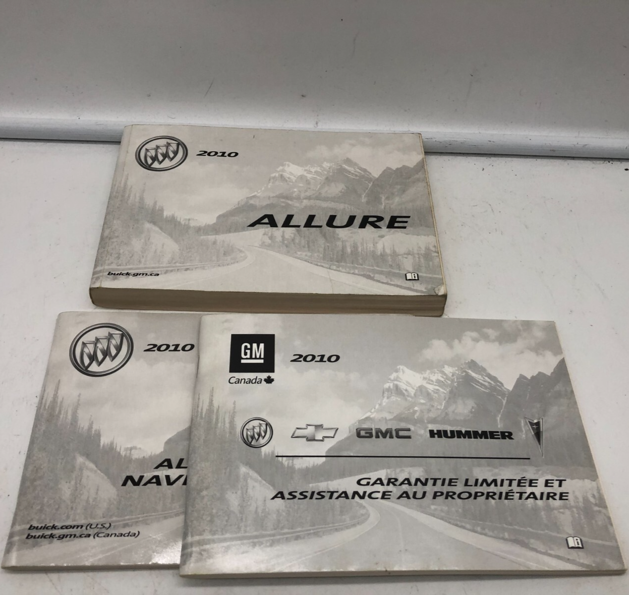 2010 Buick Allure Owners Manual Set OEM D02B62010