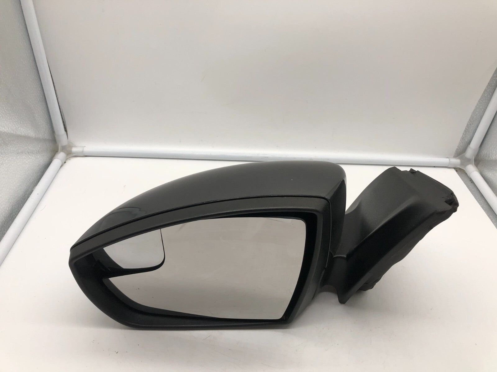 2015-2018 Ford Focus Driver Side View Power Door Mirror Gray OEM D02B66011