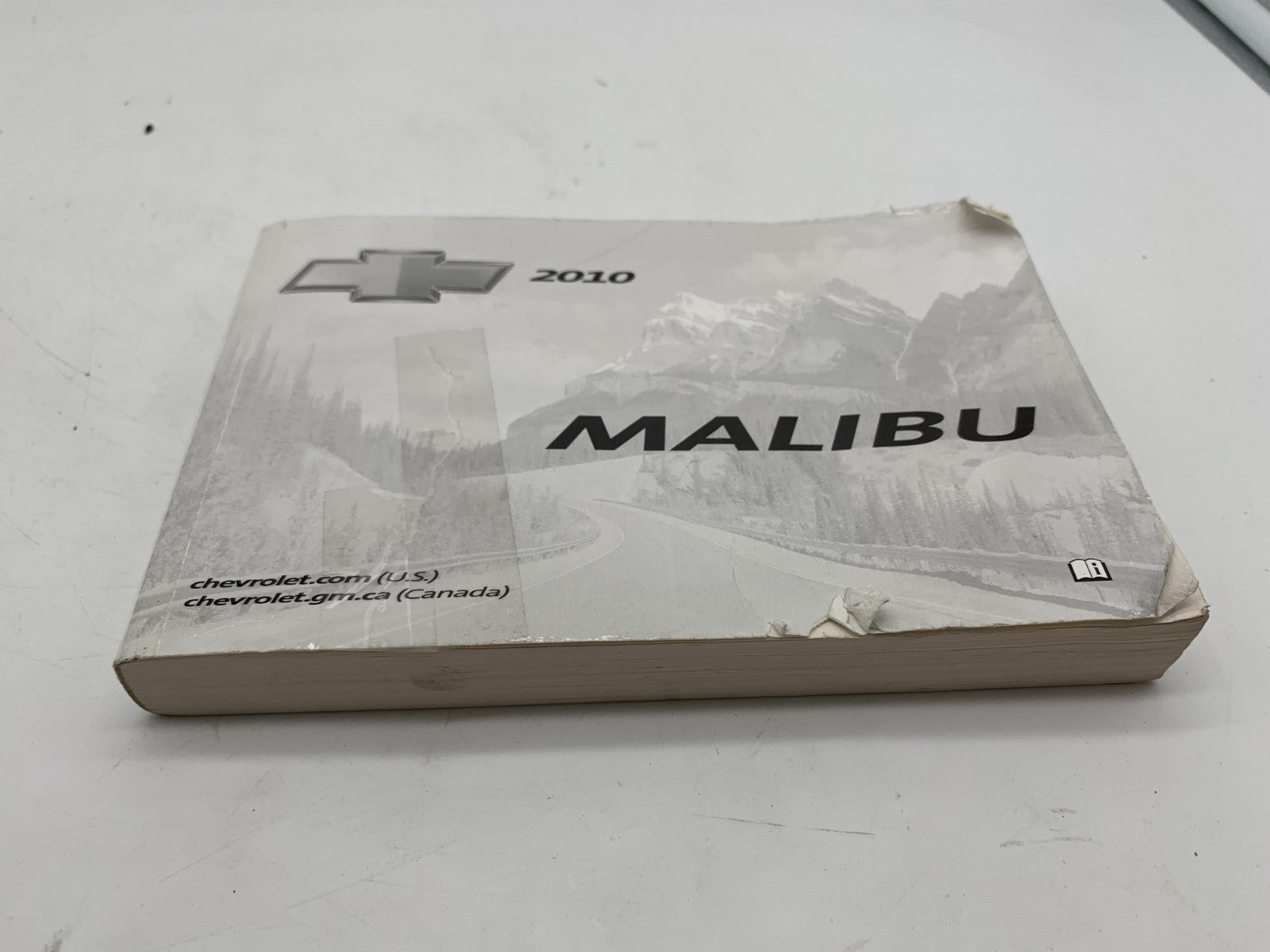 2010 Chevrolet Malibu Owners Manual OEM A01B48005