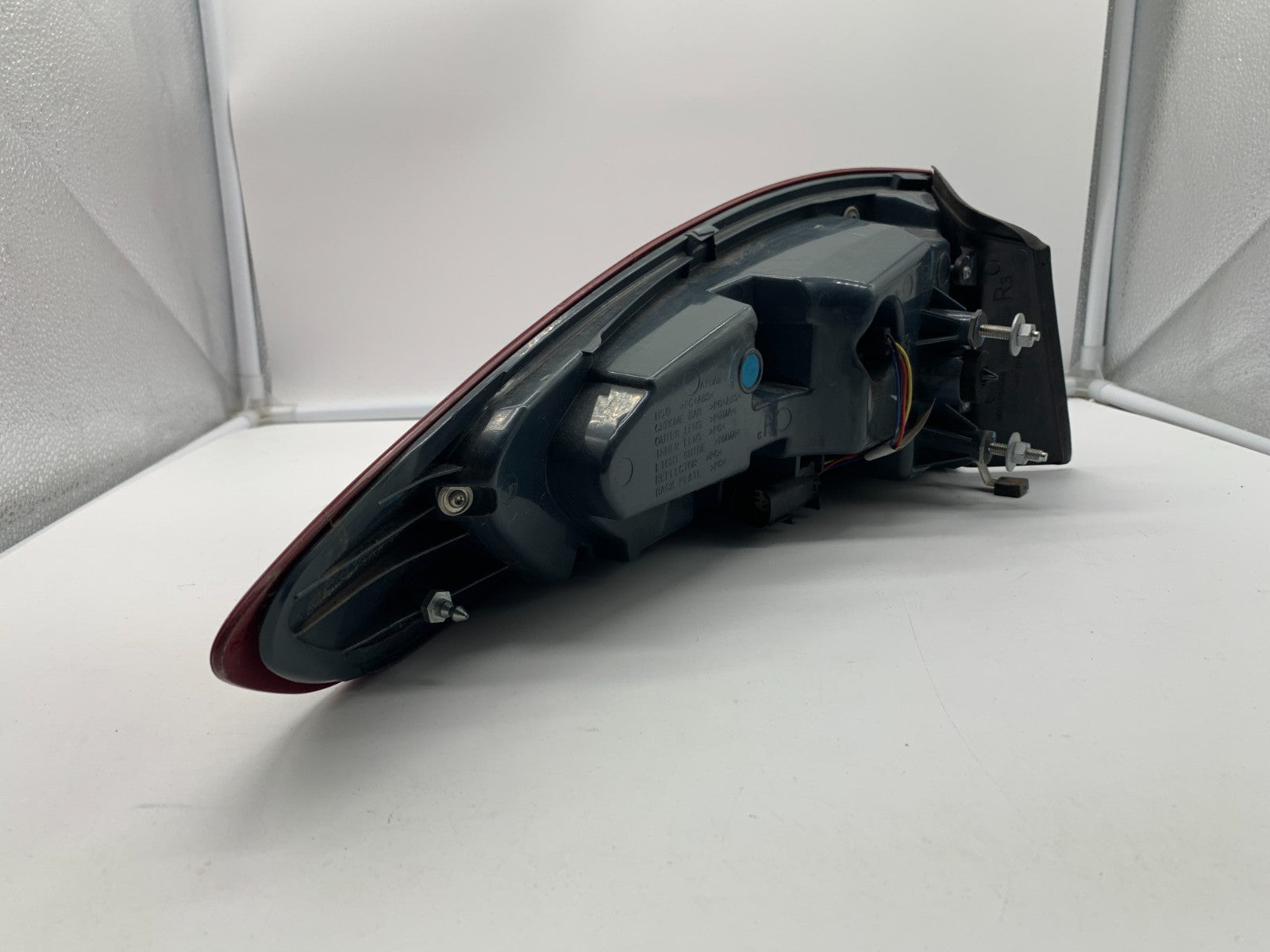 2017-2020 Ford Fusion Passenger Side Tail Light Taillight OEM B03B21022