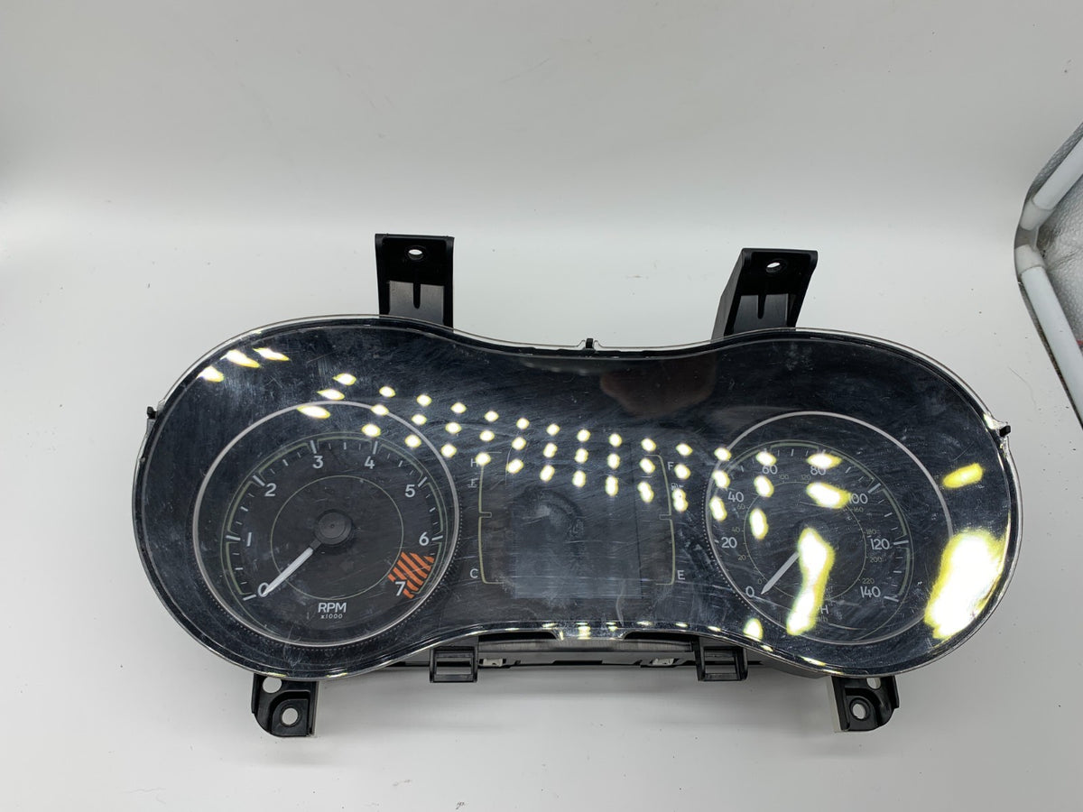 2014 Jeep Grand Cherokee Speedometer Instrument Cluster 108191 Miles B02B12001