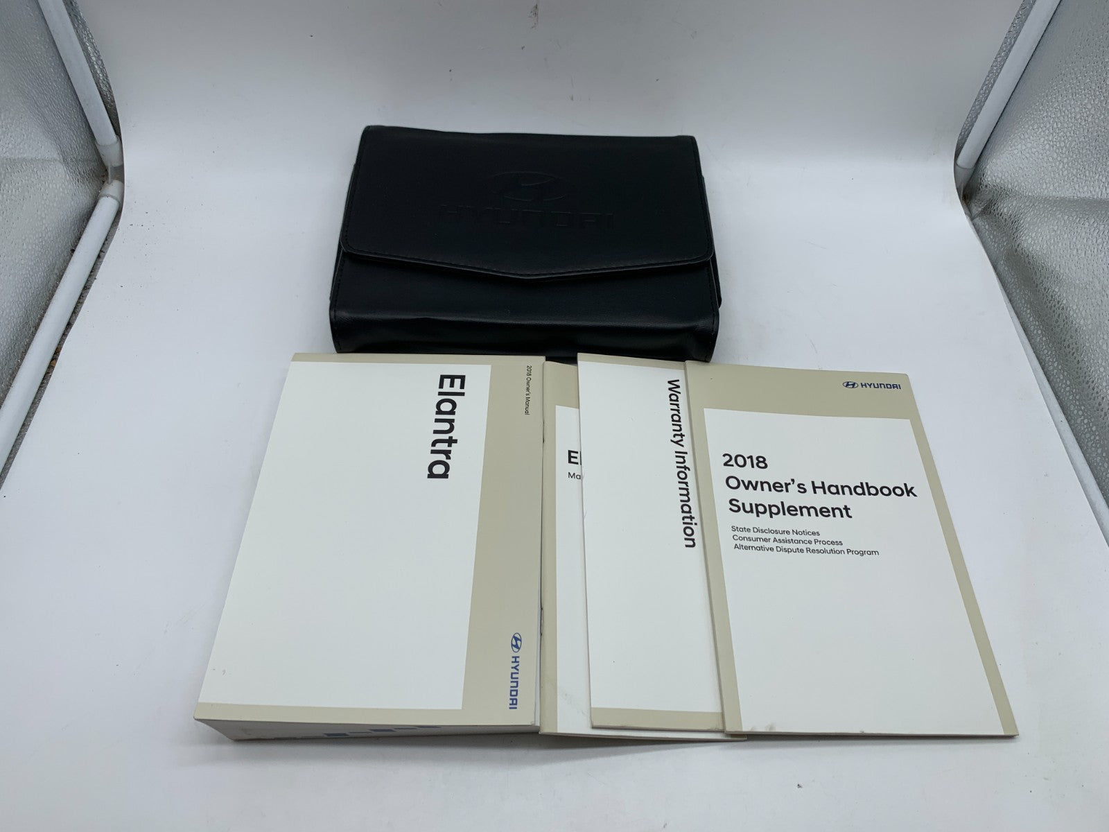 2018 Hyundai Elantra Owners Manual Set with Case OEM D02B09043