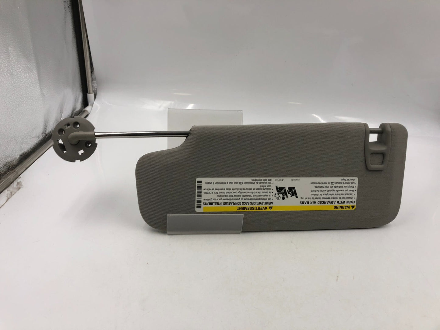 2004-2012 Chevrolet Malibu Passenger Sun Visor Gray OEM D03B30062