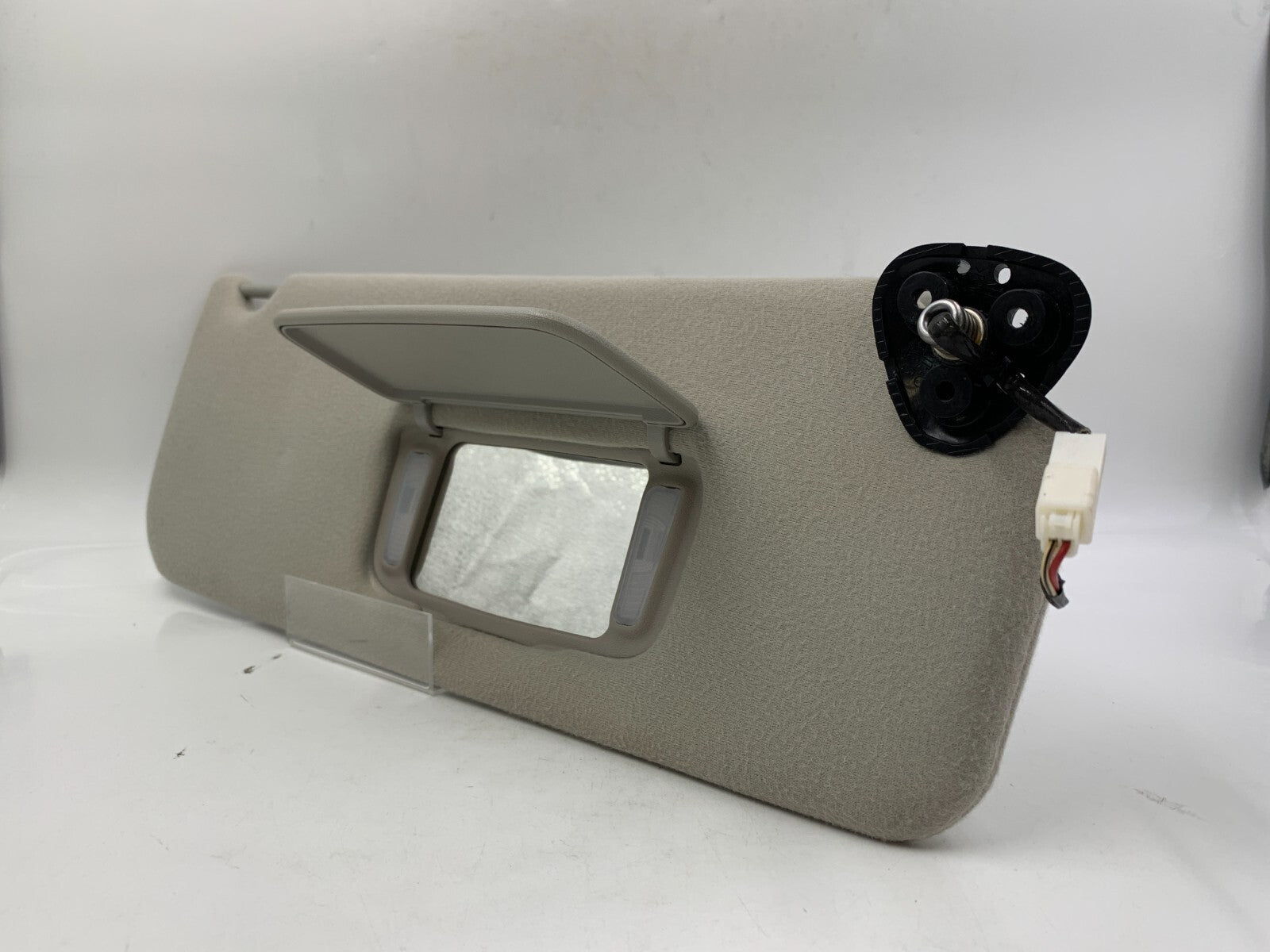 2005-2010 Toyota Sienna Passenger Sun Visor Gray Illuminated OEM C04B08032