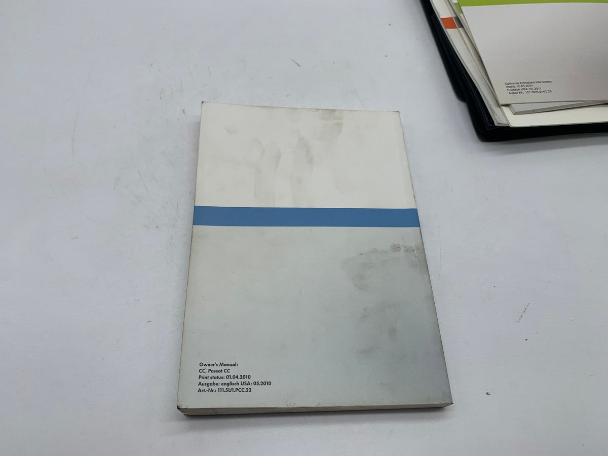 2012 Volkswagen Passat Owners Manual Set with Case OEM R01B33009