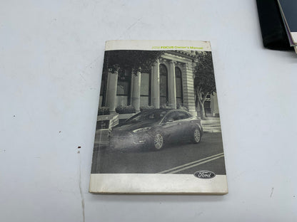 2014 Ford Focus Owners Manual Set with Case OEM R01B01018