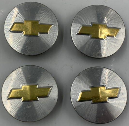 Chevrolet Rim Wheel Center Cap Set Chrome OEM D04B37085