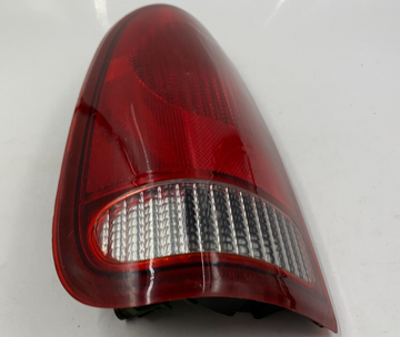 1997-2004 Ford F150 Driver Side Tail Light Taillight Styleside OEM L04B15043