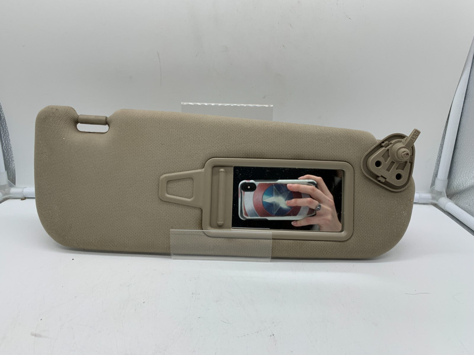 2011-2016 Kia Optima Passenger Sun Visor Sunvisor Brown Illuminated C03B31003