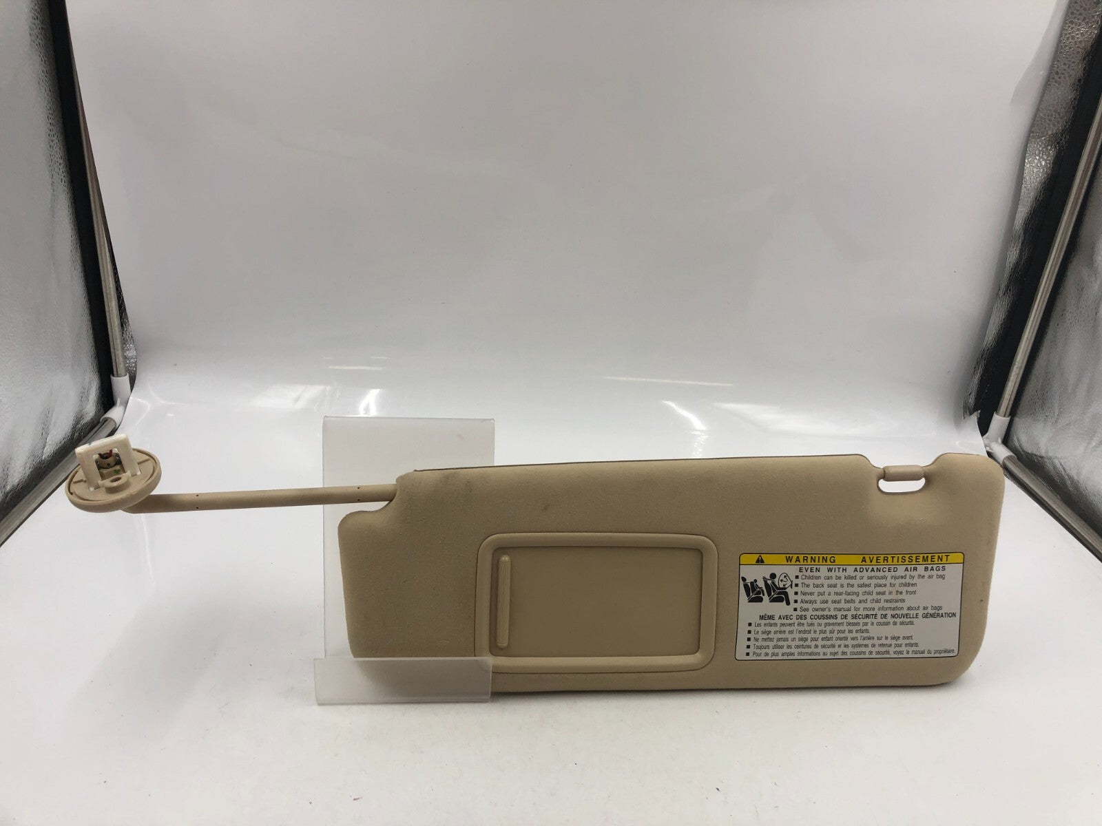 2010-2011 Lexus ES350 Driver Sun Visor Tan Illumination OEM B04B40086