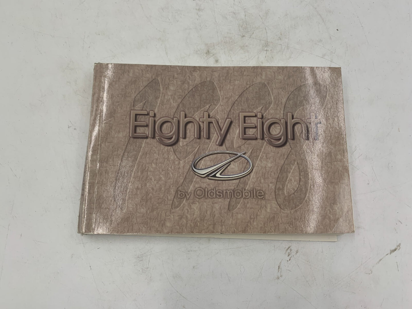 1998 Oldsmobile Eighty Eight Owners Manual Set with Case OEM E01B40081