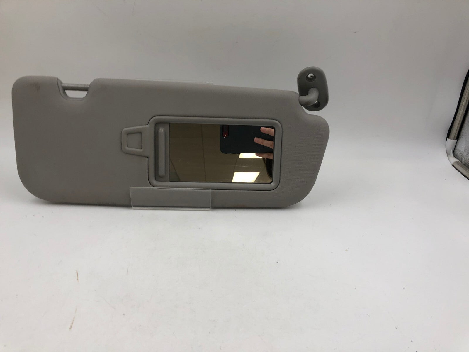 2017-2018 Kia Forte Passenger Sun Visor Gray OEM C02B24014