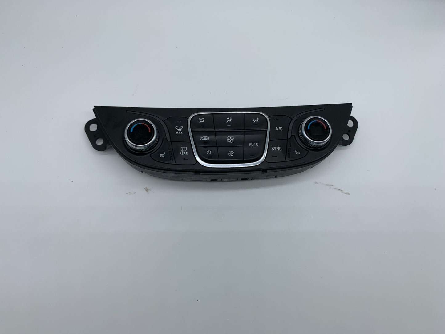 2018-2021 Chevrolet Malibu Climate Control AC Heater w/Heated Seats B04B48009
