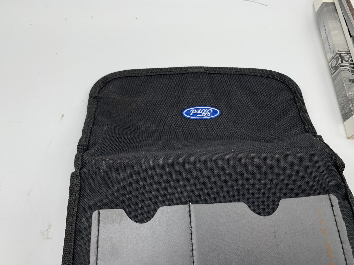 2015 Ford F-150 F150 Owners Manual Set with Case OEM A02B50056