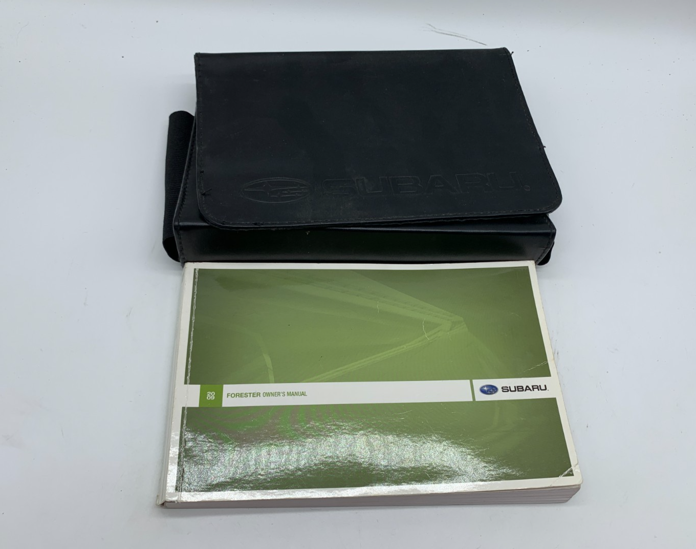 2009 Subaru Forester Owners Manual Set with Case OEM D03B28009