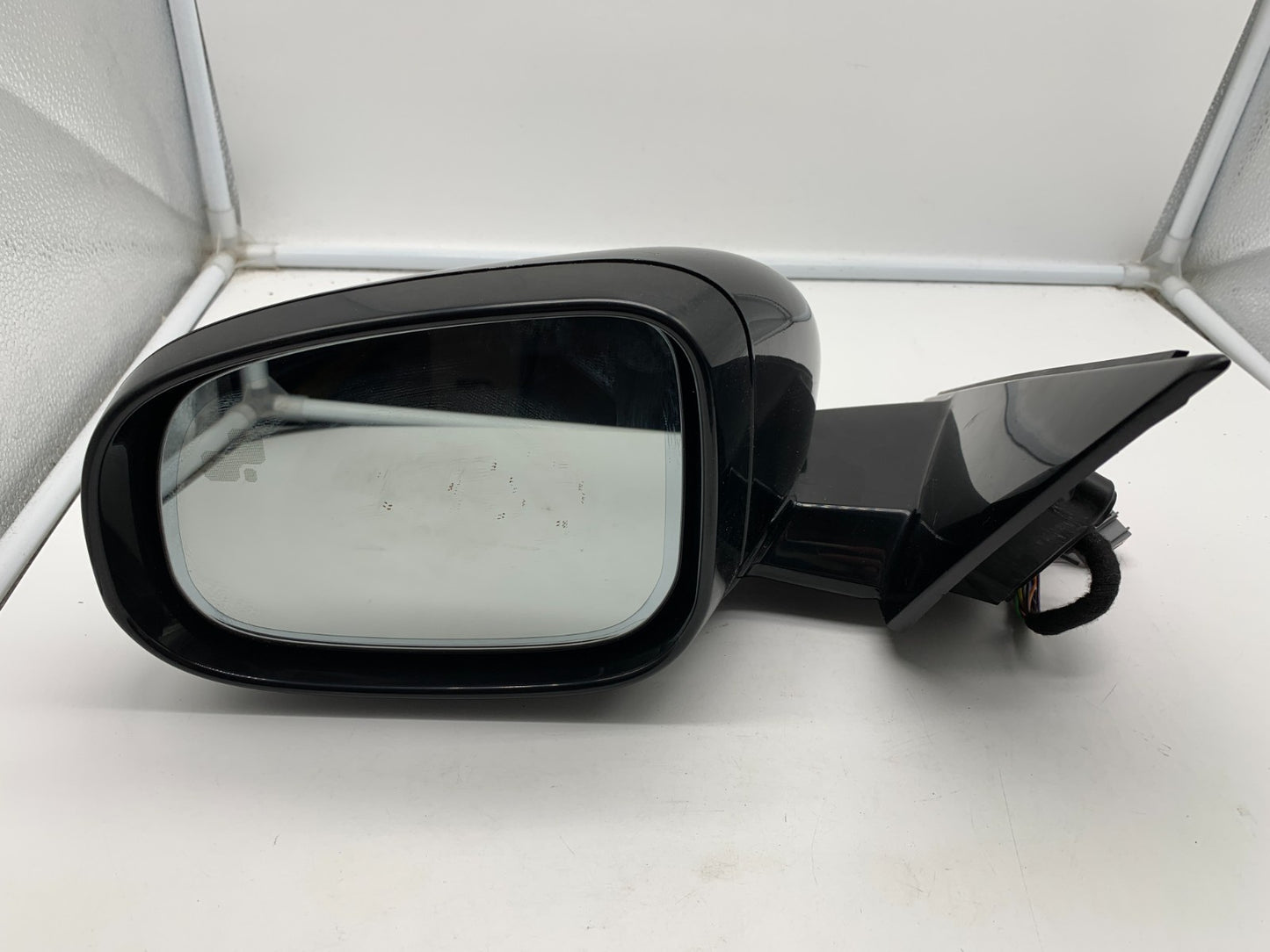 2017-2019 Jaguar XE Driver Side View Power Door Mirror Black BSA OEM B04B24001