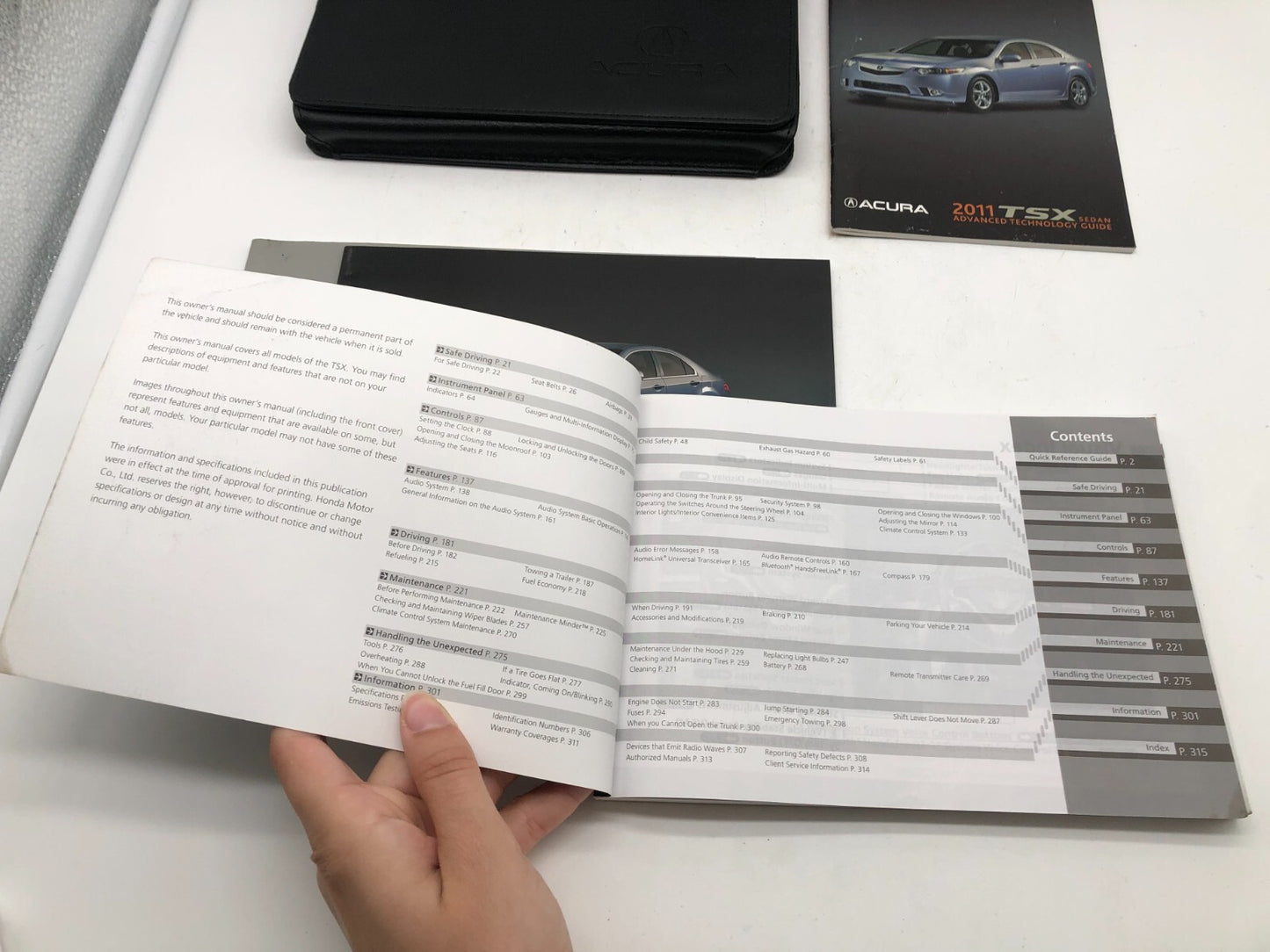 2011 Acura TSX Owners Manual Set with Case OEM A01B10003